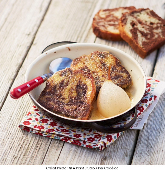 marbre-facon-pain-perdu-et-sa-poire-pochee-a-la-vanille