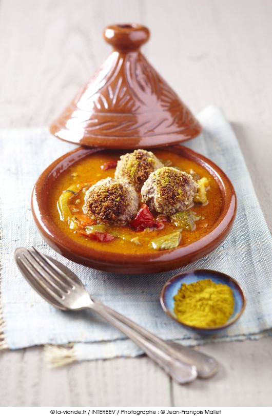 tajine-de-boulettes-de-boeuf-aux-poivrons