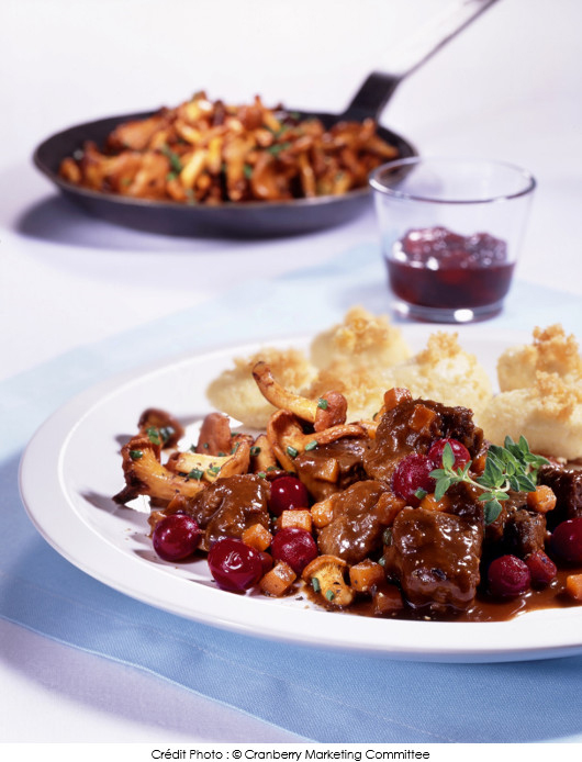 civet-de-chevreuil-aux-us-cranberries-et-aux-girolles