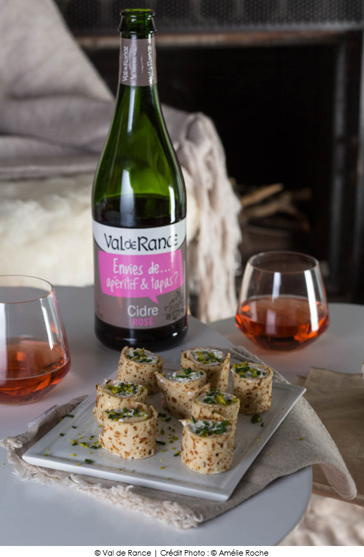 roules-de-crepes-au-fromage-frais-et-pistaches-facon-makis