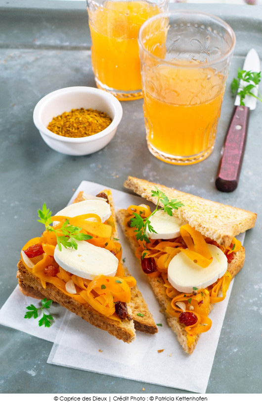 sandwiches-orientaux-carotte-raisin-et-en-cas-de-caprice