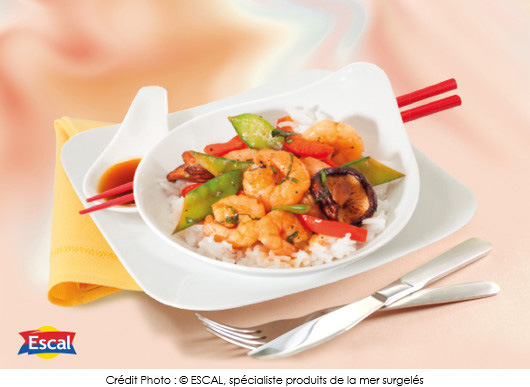 wok-epice-de-crevettes-et-legumes