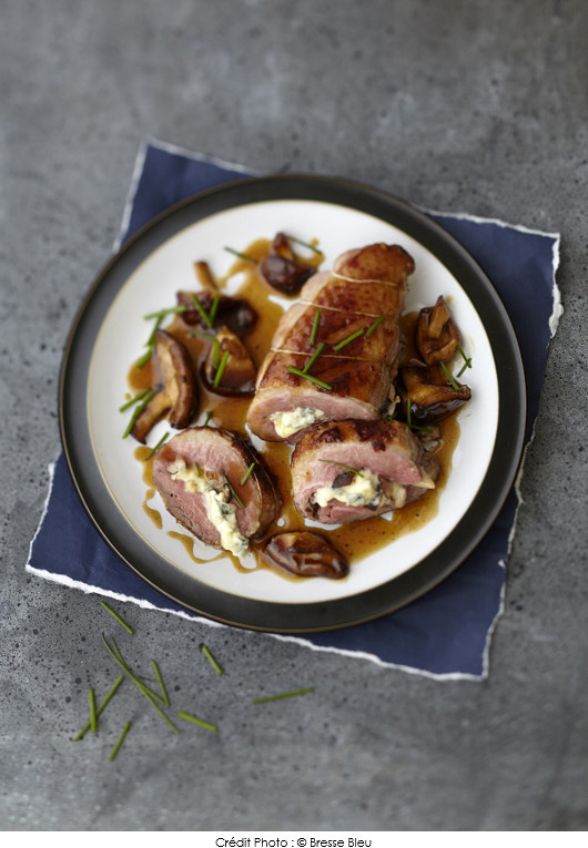 magret-de-canard-farci-au-bresse-bleu-et-shiitakes-caramelises