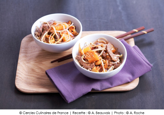 wok-de-boeuf-a-lananas