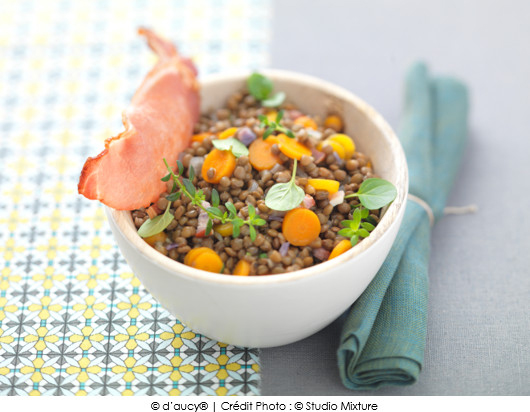 lentilles-au-the-noir-fume-et-bacon-croustillant