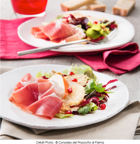 salade-de-jambon-de-parme-et-poires-gaufrettes-au-parmesan