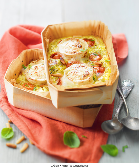 petits-clafoutis-aux-tomates-cerise-pesto-et-buche-de-chevre-chavroux