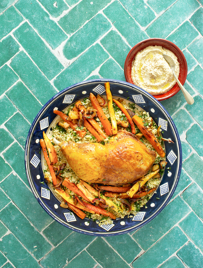 Cuisse de dinde rôtie épices, boulgour légumes houmous