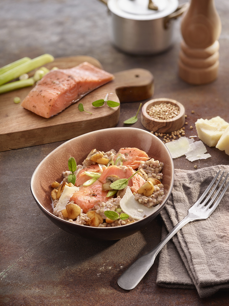 Saumon mi-cuit et risotto de sarrasin légumes de saison