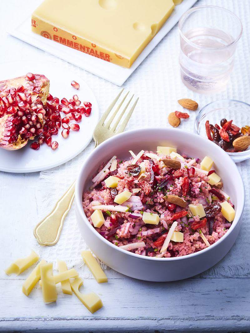 Taboulé rouge betterave, baies de goji, pommes vertes dés d’Emmentaler AOP Suisse