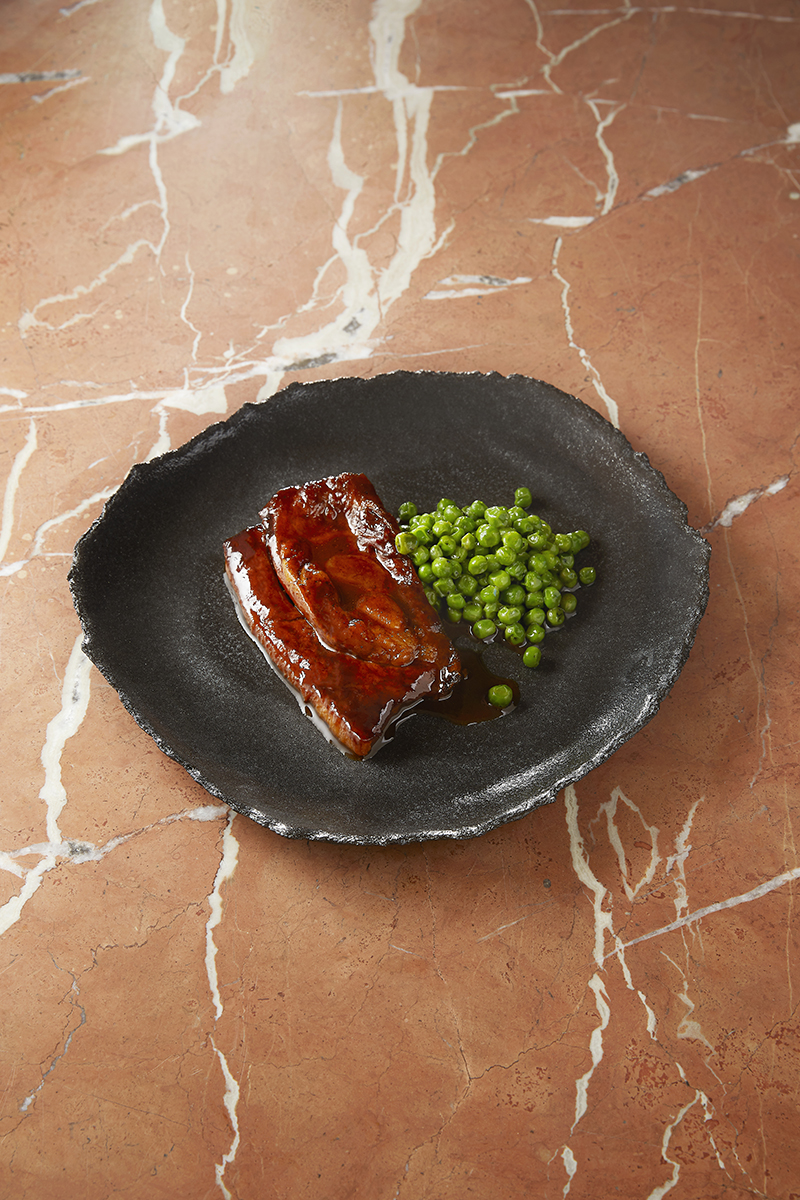 Tendrons de veau tandoori, petits pois sarriette