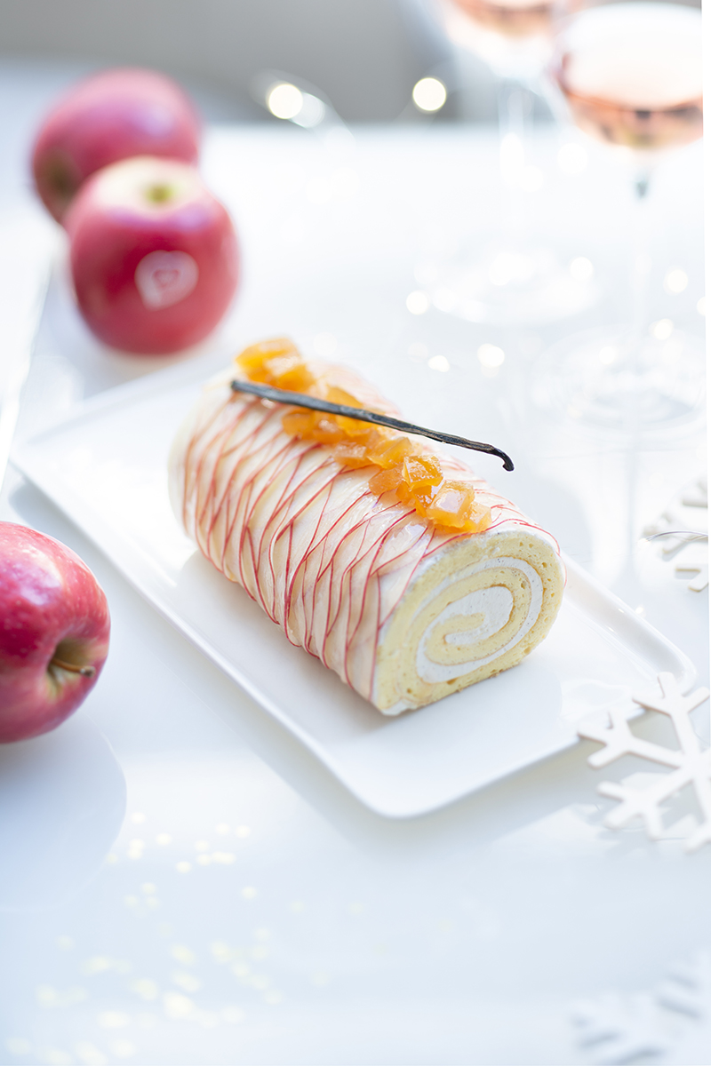 Bûche pommes Pink Lady®, pomelos roses vanille de Madagascar