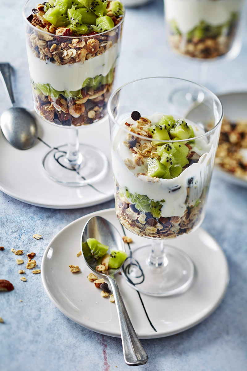 Verrine fromage blanc, kiwi granola maison
