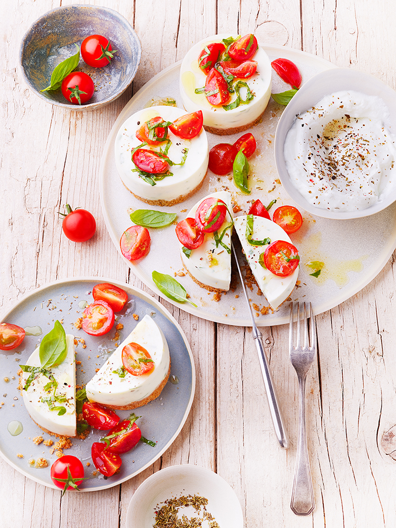 Cheesecakes sans cuisson Rocamadour et basilic  