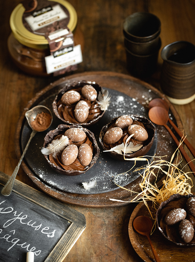 Petits nids mousse au chocolat
