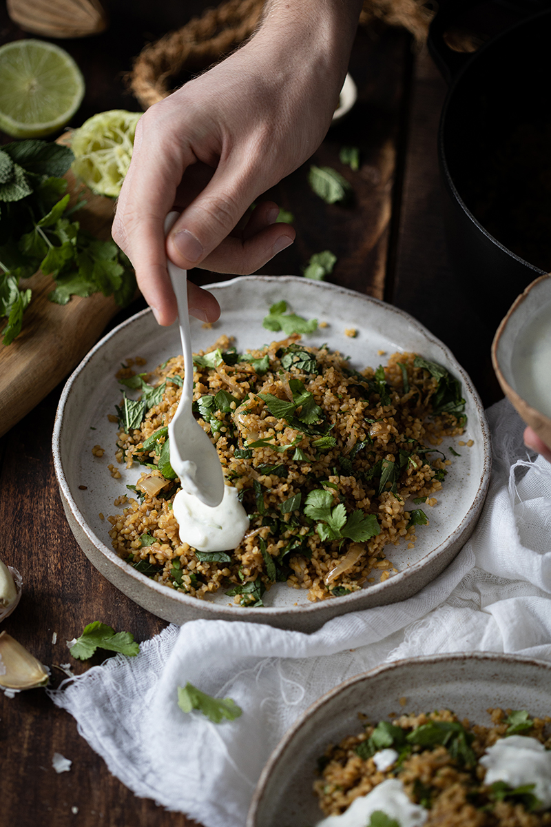 Pilaf de boulgour herbes et yaourt grec