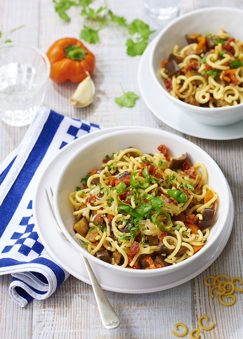 Spaghetti courts aubergines chorizo