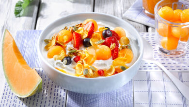 Bowl vitaminé au melon et granola croustillant
