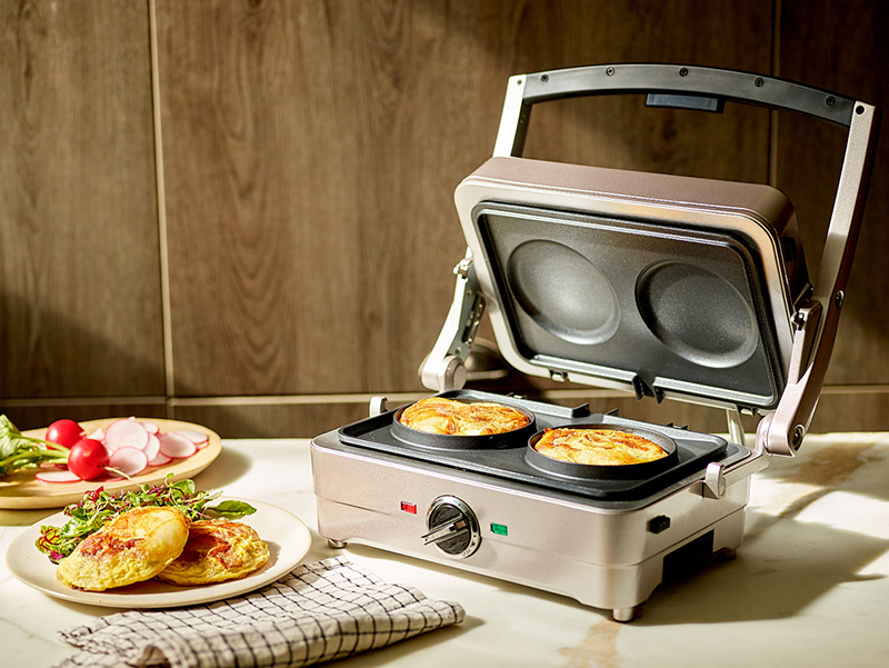 Grill, gaufrier, et appareil à omelette 3 en 1 