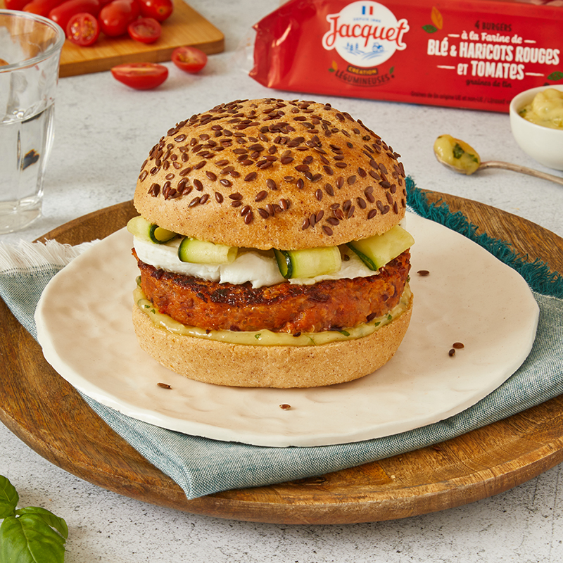 Burger à la farine de Blé haricots rouges tomates