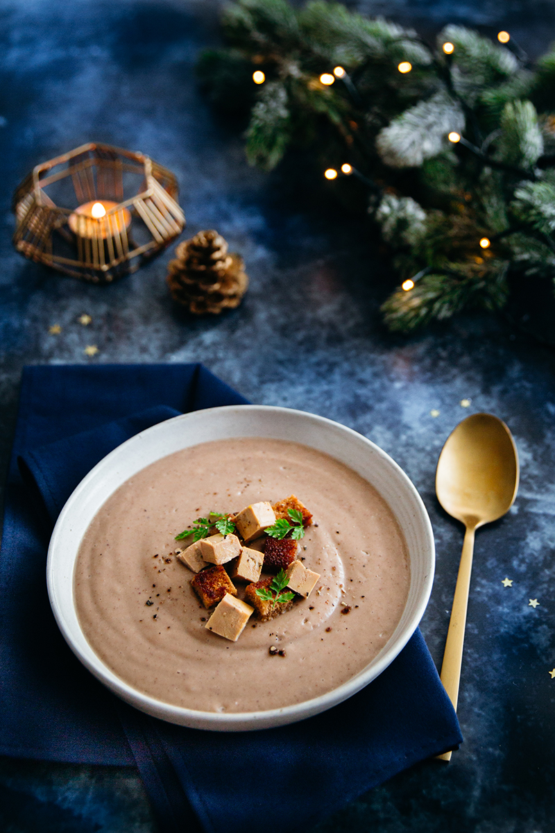Velouté de châtaignes foie gras et pain d’épice