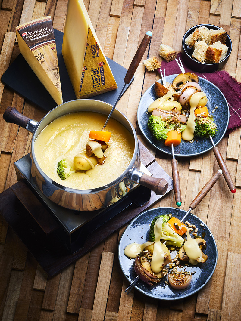 Fondue moitié-moitié brochettes de légumes aux graines