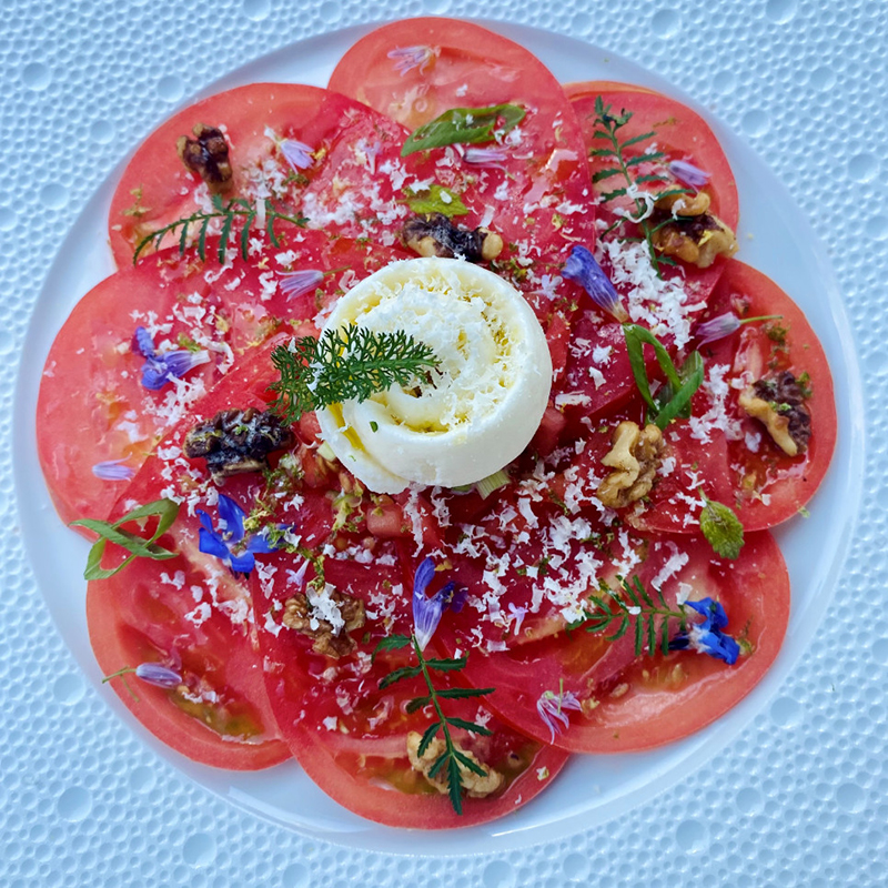 Tomate Saint-Marcellin IGP glacé, herbes fleurs du jardin