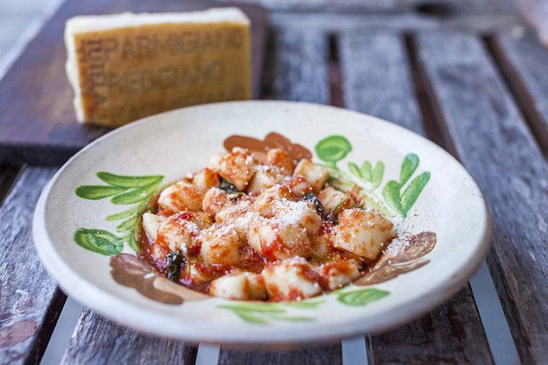Gnocchi de pommes de terre tomate Parmigiano Reggiano