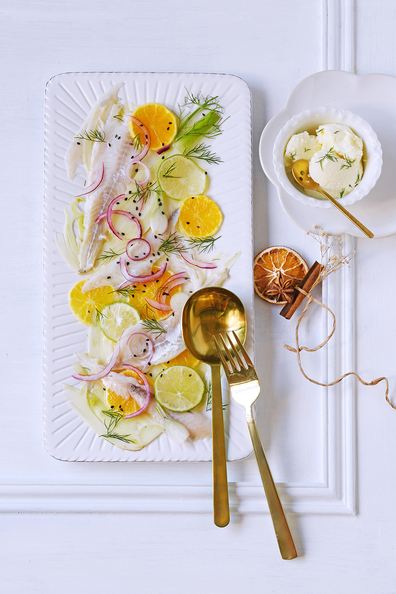 Ceviche de daurade fenouil à l’orange, glace yaourt-aneth