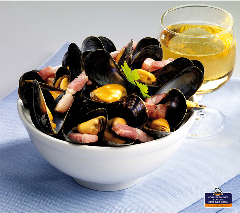 Moules de bouchot de la Baie du Mont-Saint-Michel cidre lardons