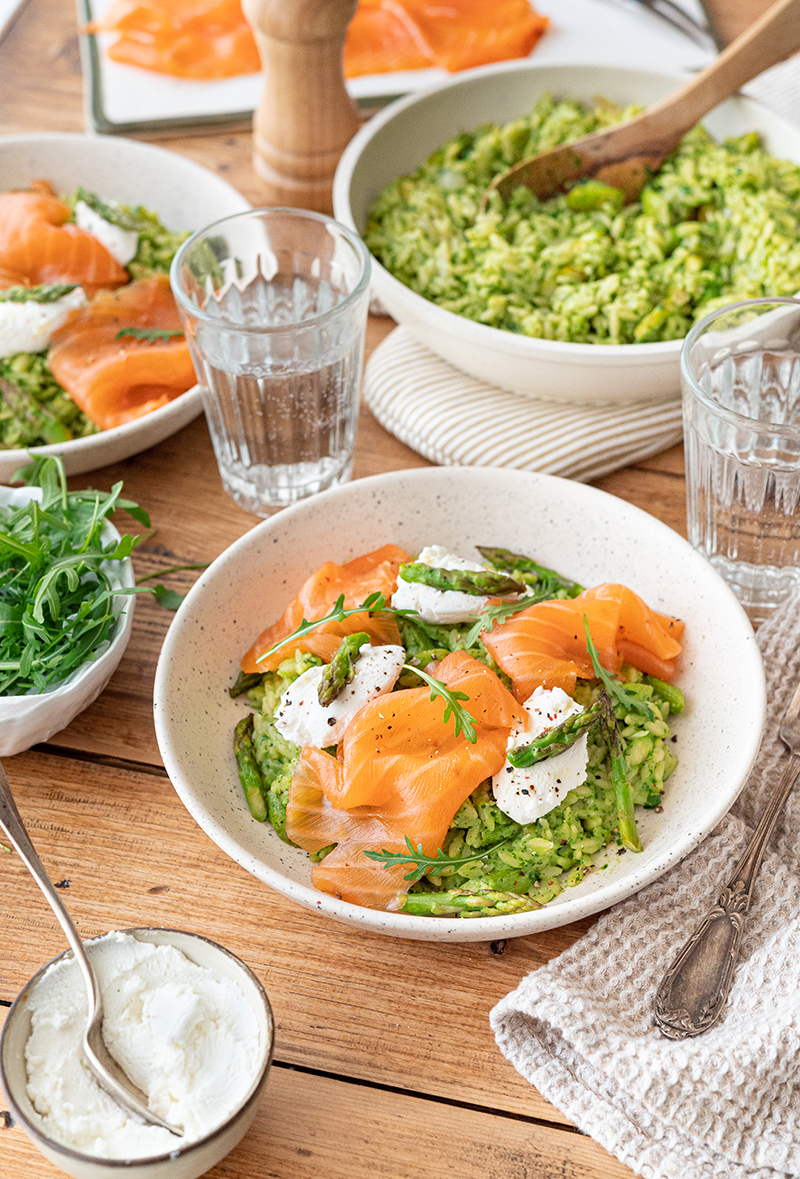 Risotto d’orzo saumon fumé crème de roquette