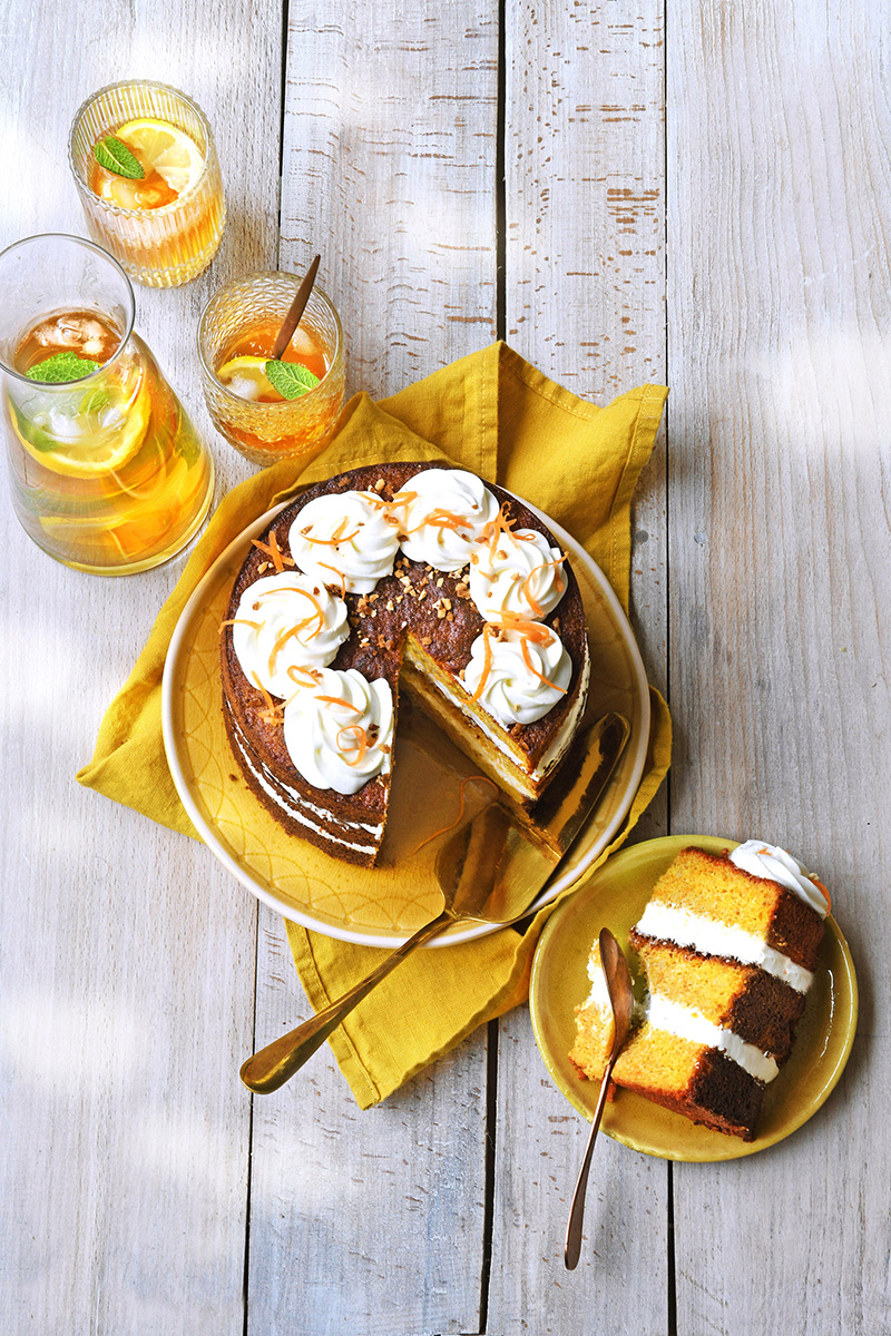Financier carrot cake