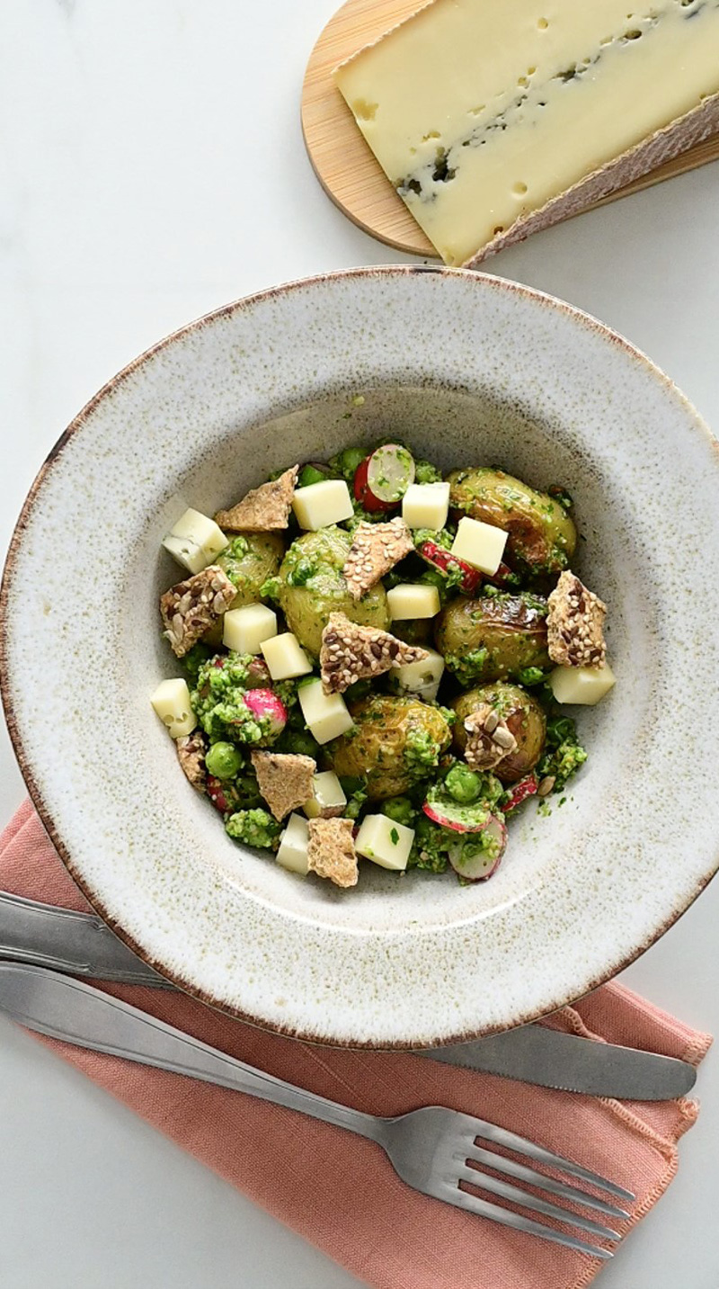Salade primeur petit pois, radis, pomme de terre Morbier AOP