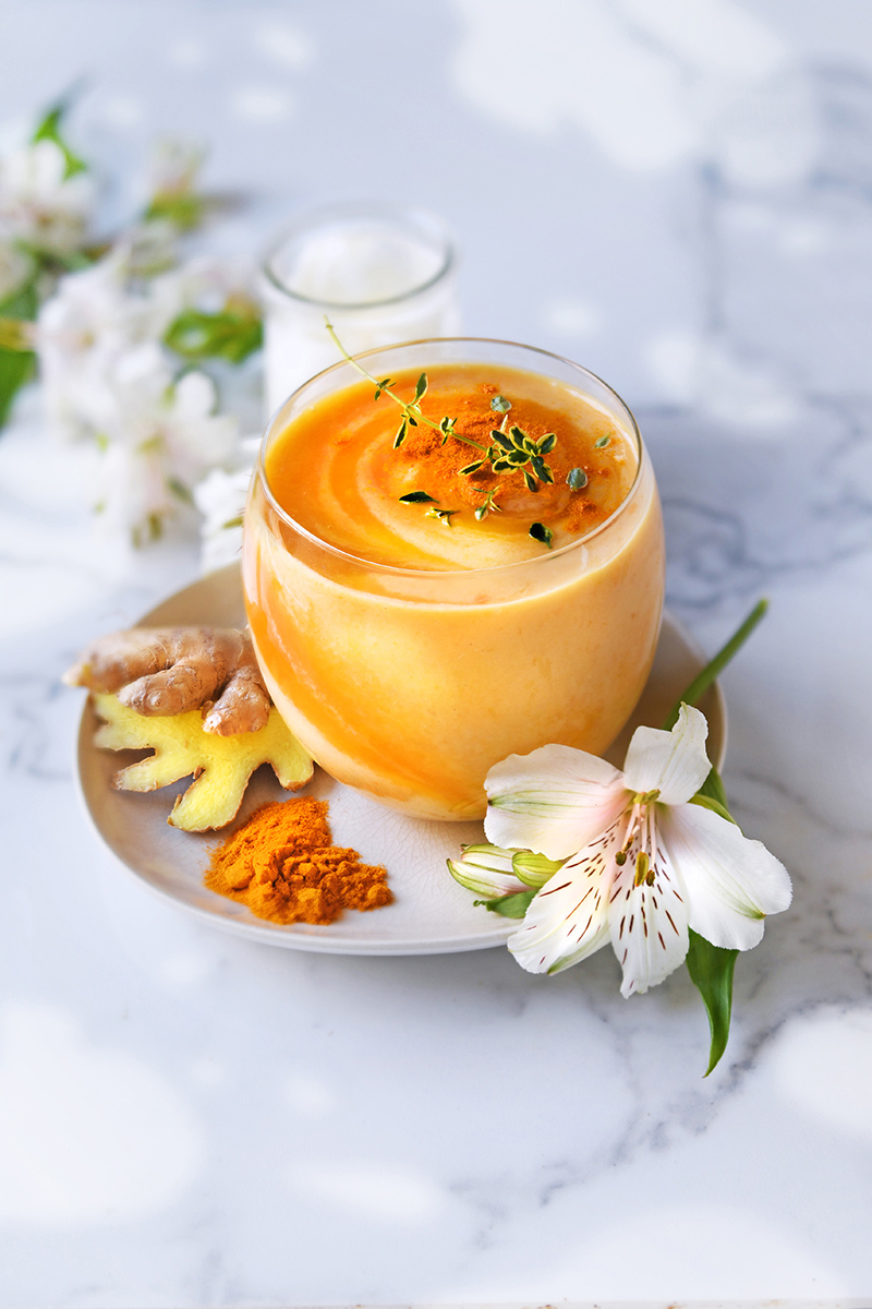 Smoothie mangue curcuma