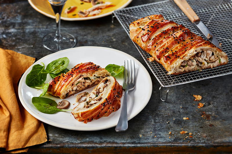 Feuilleté de lapin tressé Roquefort champignons