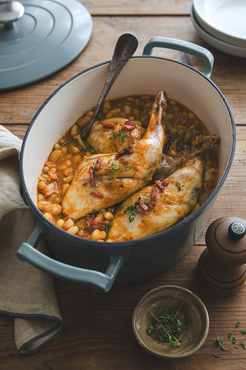 Mijoté cuisses de lapin haricots blancs lardons