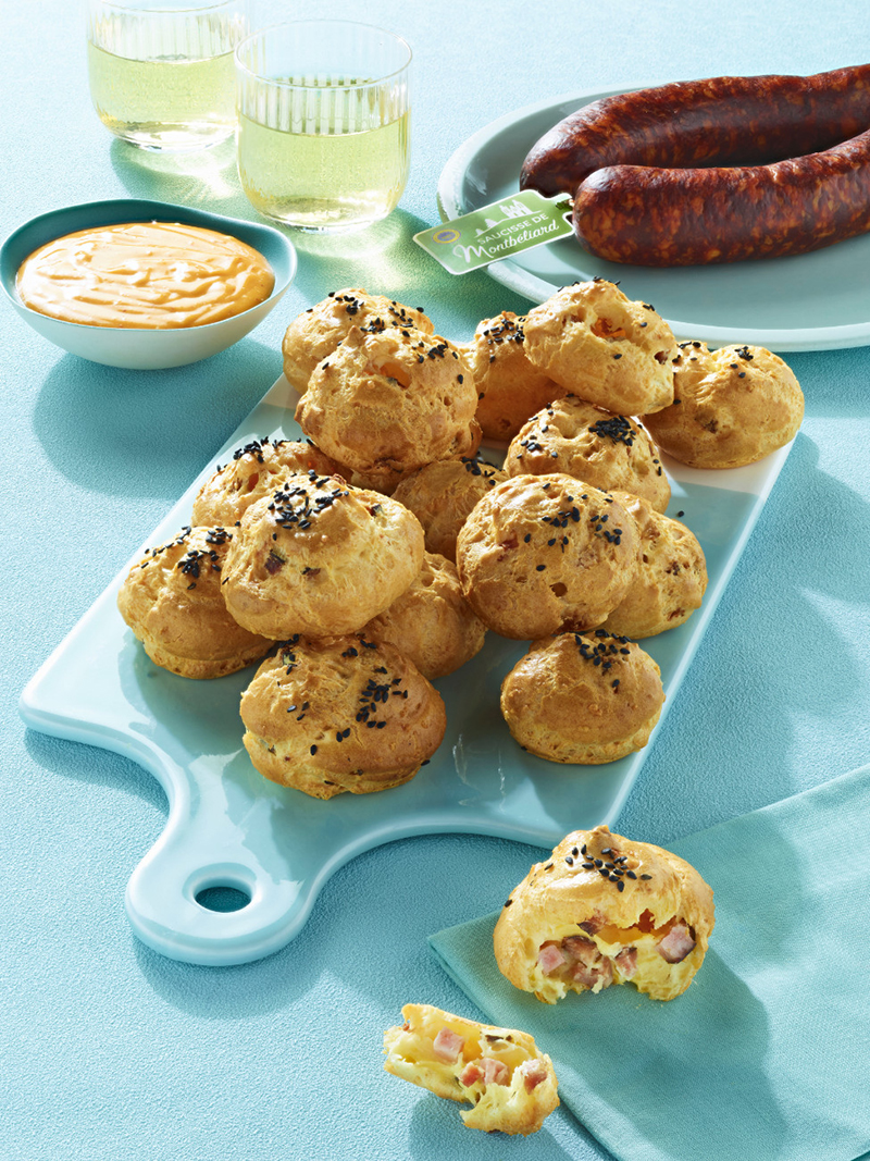Gougères Saucisse de Montbéliard IGP, Comté AOP mayonnaise épicée