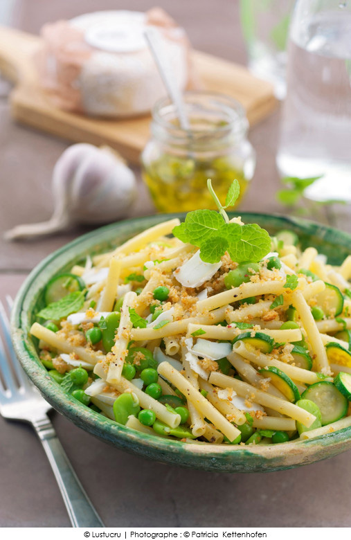 macaroni_aux_legumes_de_printemps_et_au_chevre
