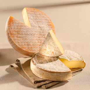 https://dev.avosassiettes.fr/img/les_fromageries_occitanes_saint_nectaire.jpg